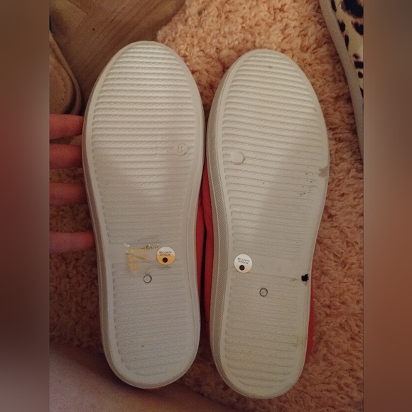 Charlotte Russe Loafers/Slip-ons - Picture 2 of 2